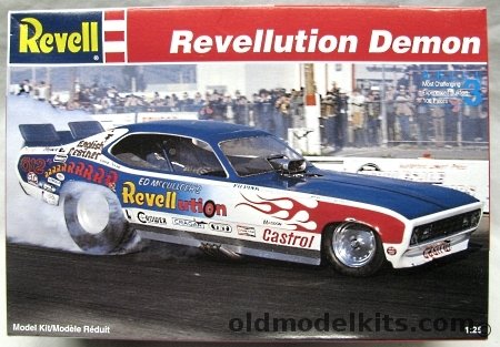 Revell 1/25 Revellution Demon Funny Car - Ed McCulloch, 7355 plastic model kit